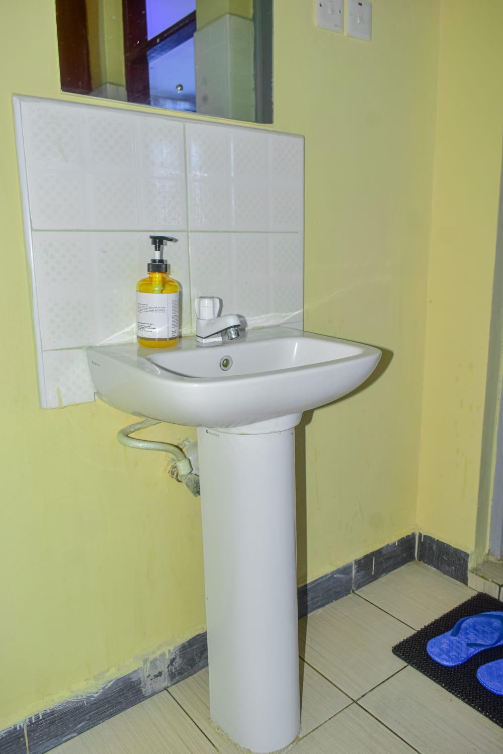 Lux Suites Bamburi Furnished Apartments Exterior foto